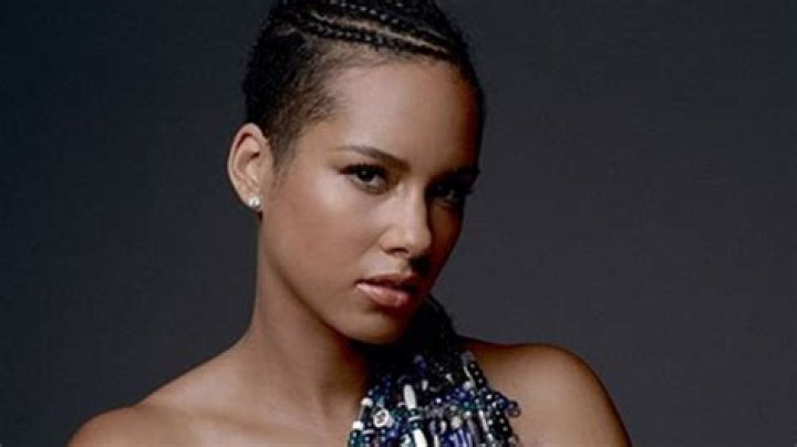 Alicia Keys Goes Nude for a Good Cause