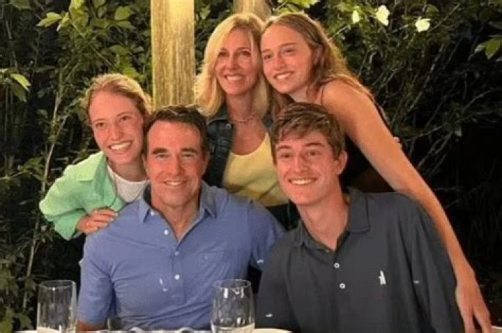 Alisyn Camerota Wiki, Age, Bio, Husband, Parents, Height, Net Worth 2023 ·