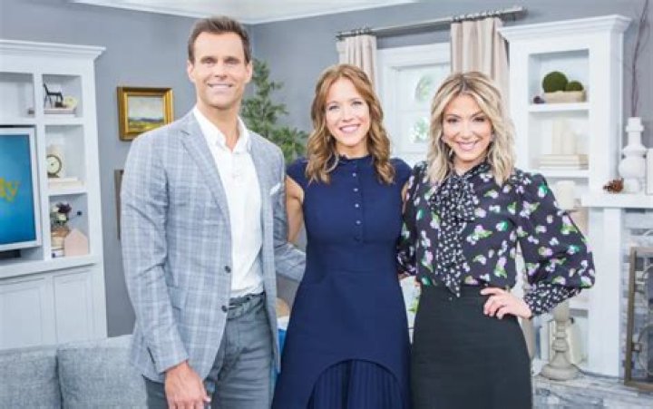 All About Bitty Schram | Net Worth, Relationship, Career ·