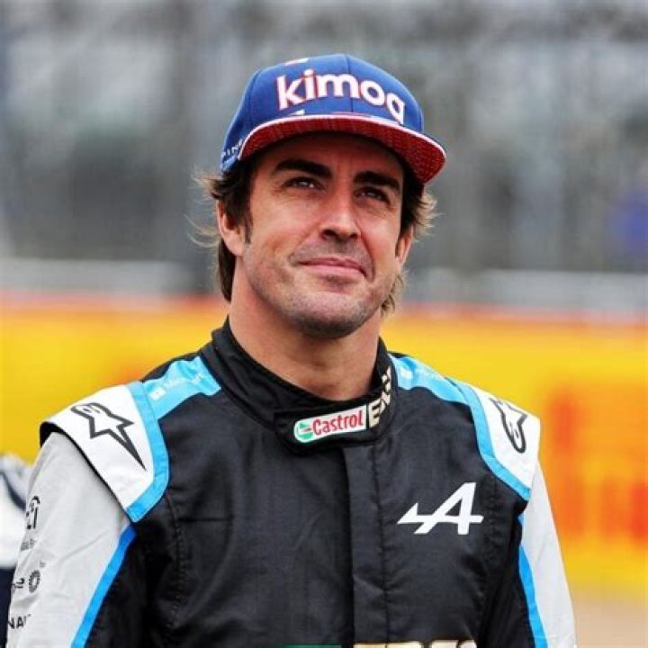 All About Fernando Alonso, Net Worth, Wins & Wife [2023 Update] ·