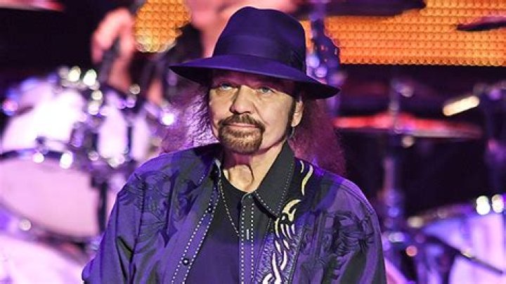 All About His Spouse Dale Krantz Rossington Hollywood Life