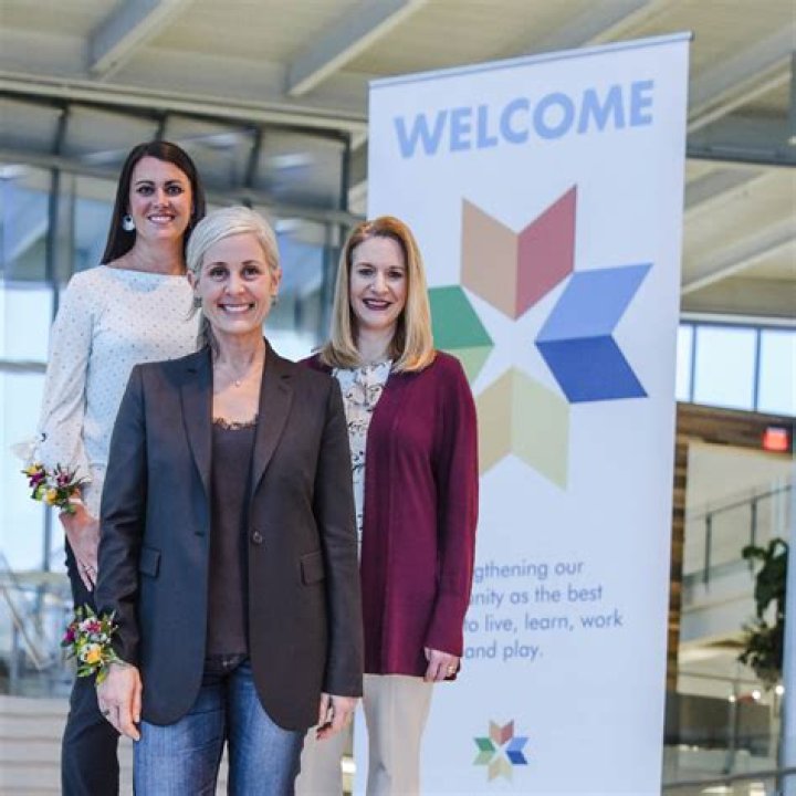 Andi Owen- Wiki, Age, Net Worth, Husband, Ethnicity ·