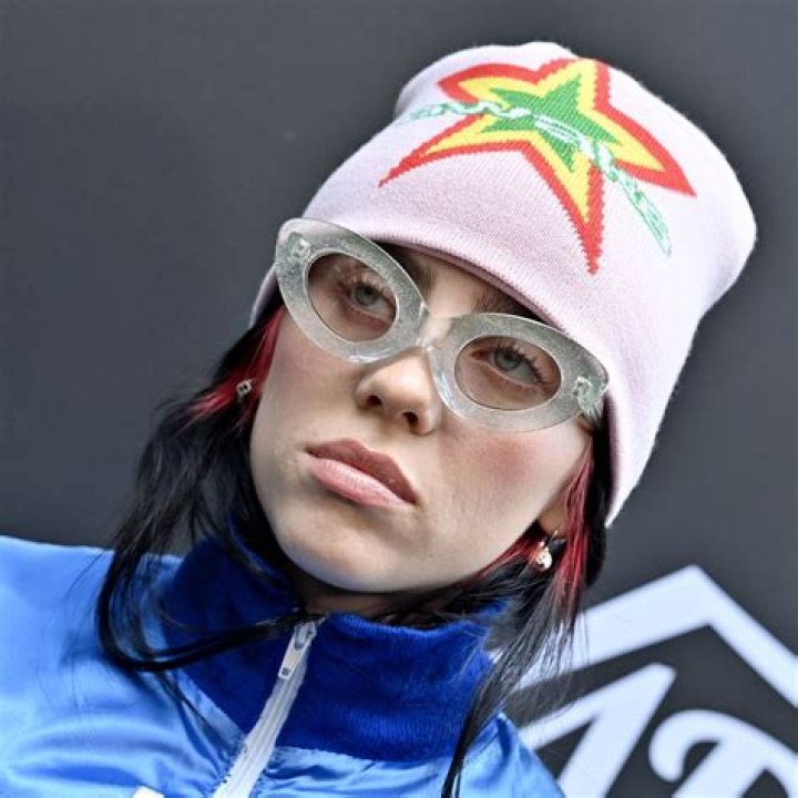 Billie Eilish sparks reaction in a string bikini for candid sun-drenched selfie |