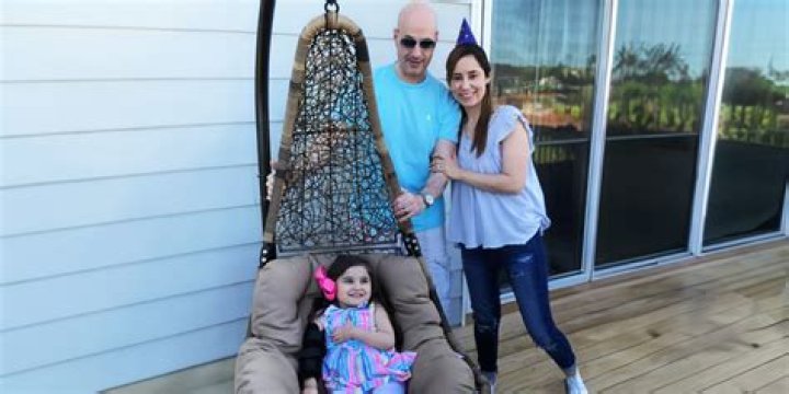 Cenk Uygur Wife, Children, Age, Wiki, Parents, Net Worth 2023 ·