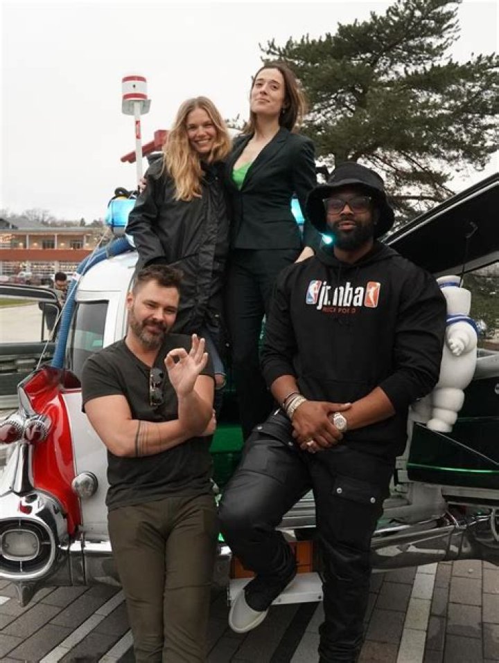 Chicago PD and Med stars reunite for heartwarming celebrations |