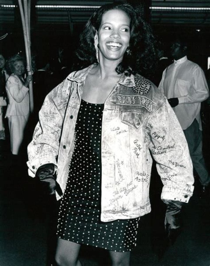 Discoveries In "Meet Skyler Martin Photos Of Shari Headley"