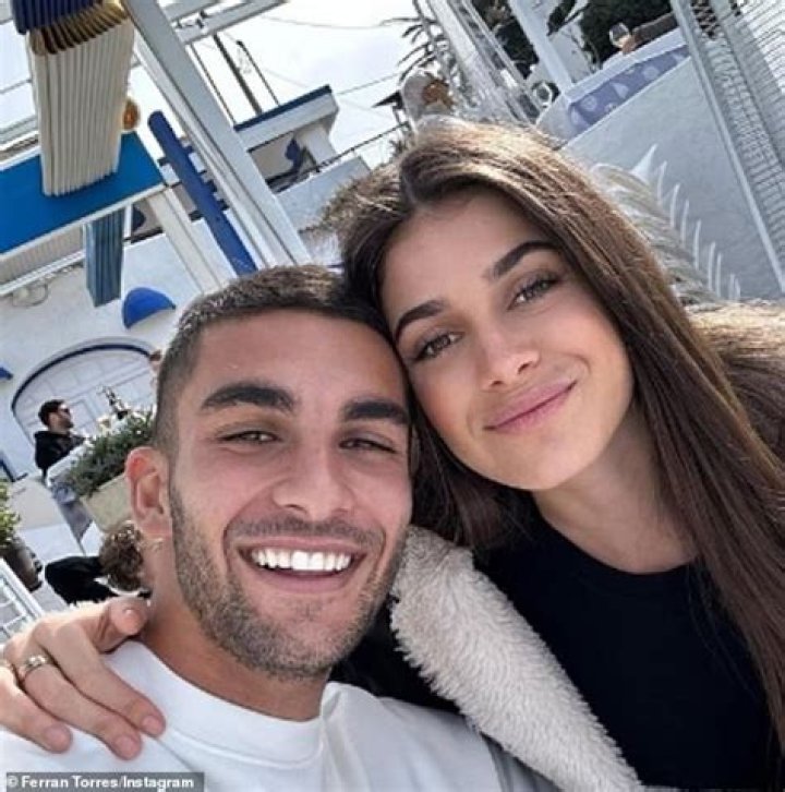 Ferran Torres Girlfriend: Who is Sira Martnez?
