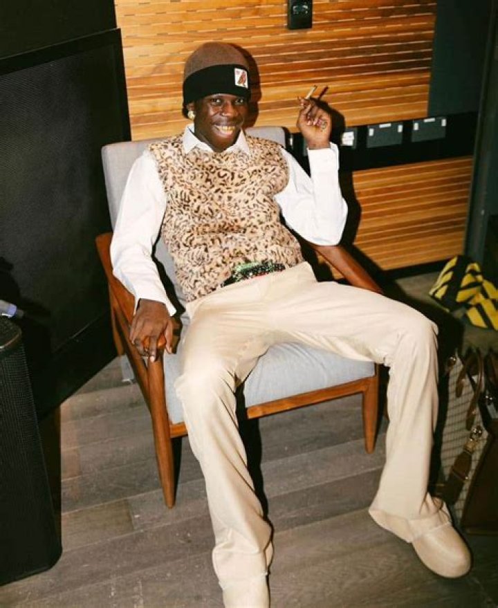 How To Determine Seyi Vibez's Age: A Comprehensive Guide