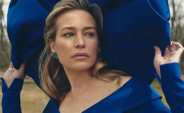 Is Jennifer Landon Married? Get to Know Her Relationship Status ·