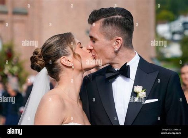 Jakob Ingebrigtsen Wife To Be Elisabeth Asserson: Engaged In 2021 ·