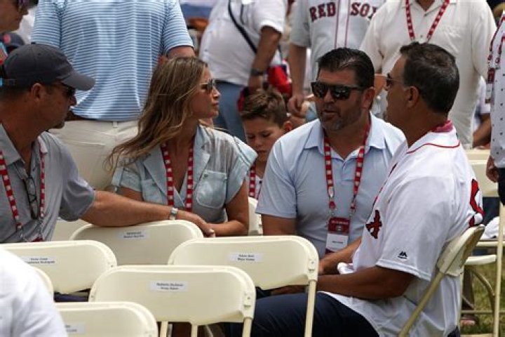 Jason Varitek Net worth, Bio, Age, Wife, Children, Parents