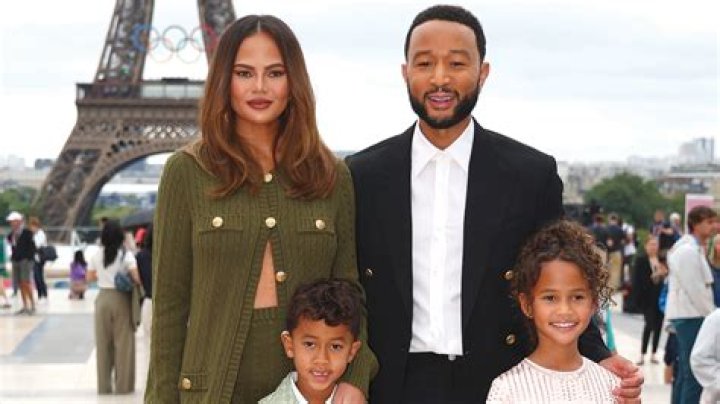 John Legend Biography, Age, Career, Net Worth, Wife & Kids