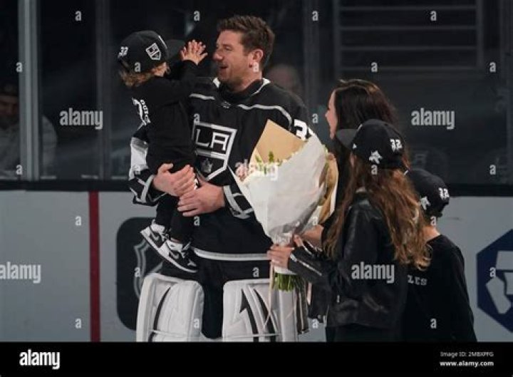 Jonathan Quick Wife Jaclyn Is Proud Mom Of Two Kids ·