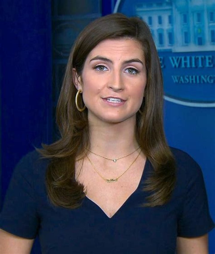 Kaitlan Collins Bio, Height, Salary, Net Worth, Husband, Children