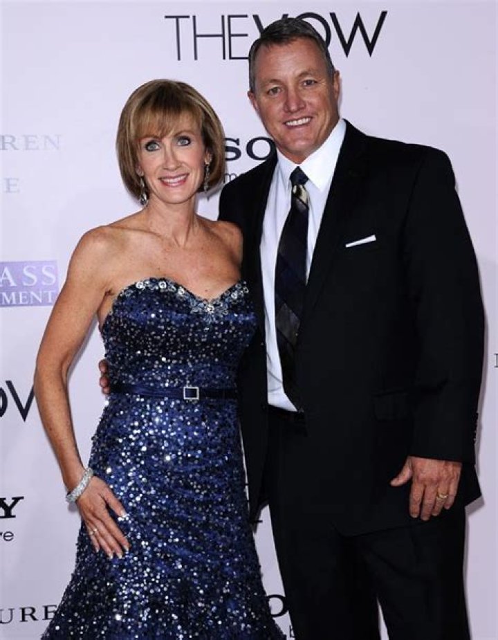 Kim & Krickitt Carpenter The Real Couple That Inspired The Vow Hollywood Life