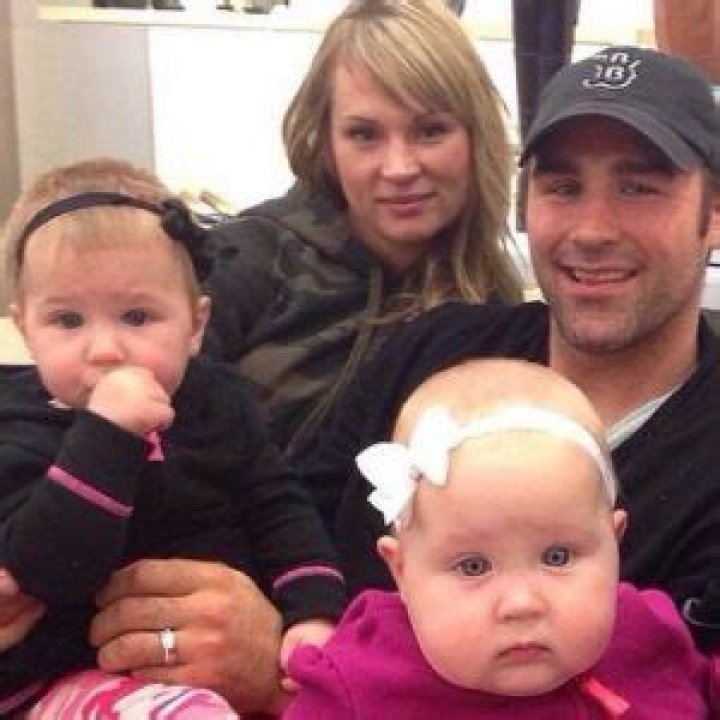 Know About Johnny Boychuk; Contract, Wife, Age, Injury, Family & Facts ·