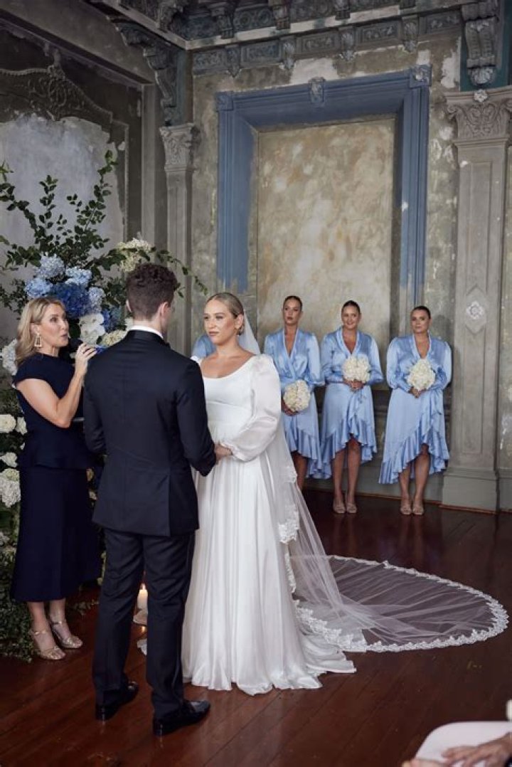 Kylie Atwood Wiki, Wikipedia, Height, Wedding, Measurements, Instagram, Salary, Baby, Married ·