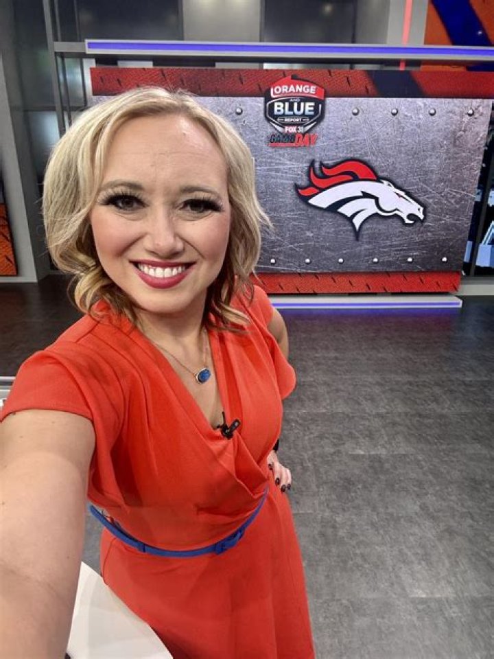 Lisa Robertson Bio, Age, Spouse, Family, Career, Net Worth