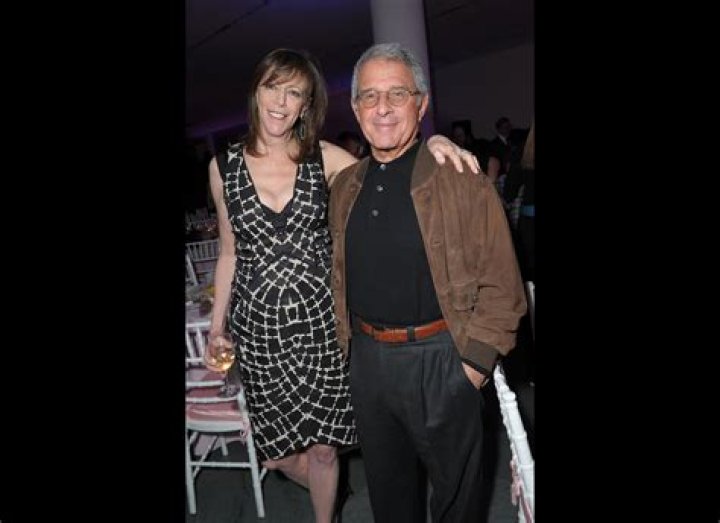 Lori Brice- Meet Former Wife Of American Stand-Up Comedian, Ron White ·