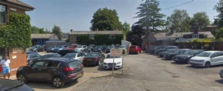 Major UK car dealership gets new lease on life as it announces store will CLOSE after 30 years |