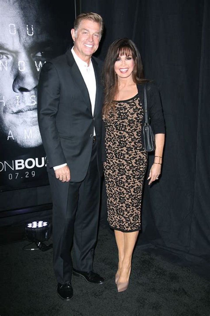 Marie Osmond Snuggles Husband Steve Craig At Disney World: Photo Hollywood Life