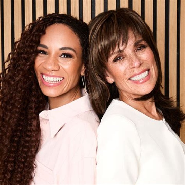 
Michelle Ackerley Mother Mavis Ackerley Is Also A Presenter 