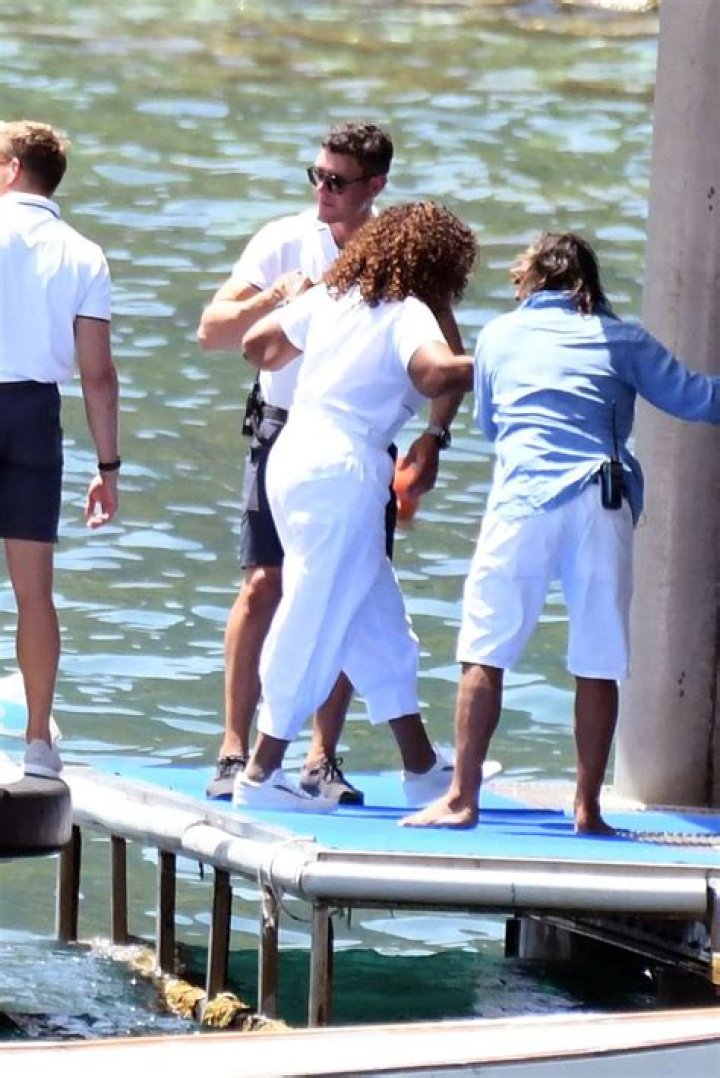 Oprah Winfrey showcases her stunning trim physique in lavish Italian getaway |