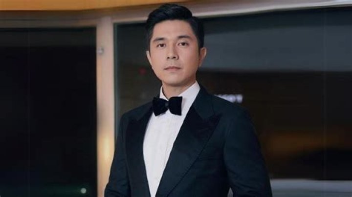 Paulo Avelino ·