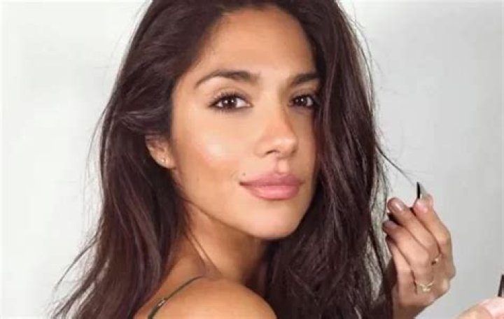 Pia Miller Biography ·