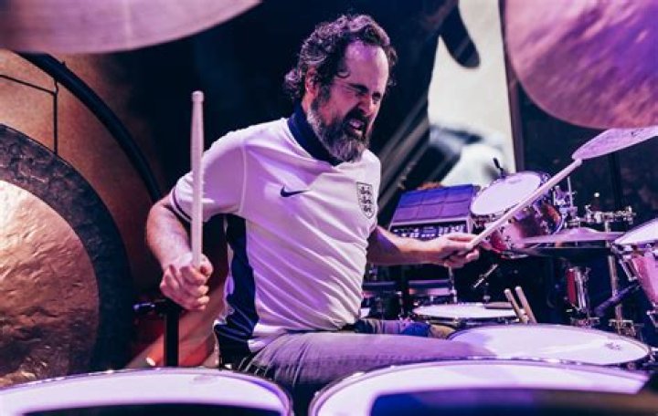 Ronnie Vannucci Jr. Biography, Age, Height, Wife, Net Worth, Family