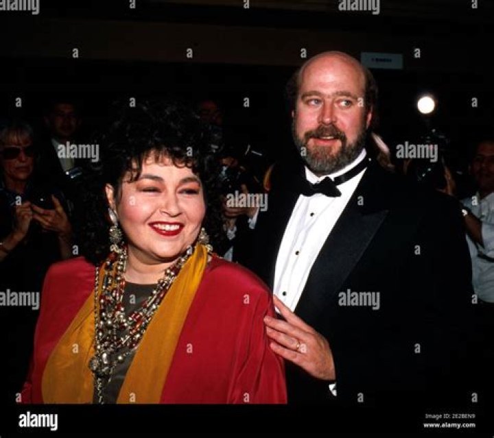 Roseanne Barr Husband: Is Roseanne Barr Married?