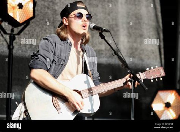 Sam Barber: Country Singer Detailed Bio, Age, Birthday, & Height Insights and more