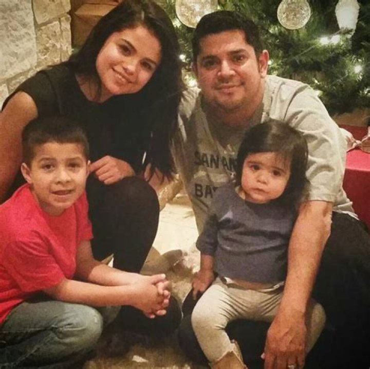 Selena Gomez Parents: Meet Mandy and Ricardo Gomez