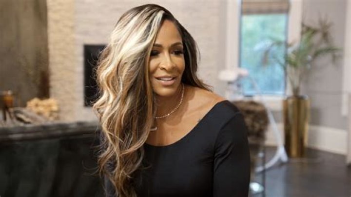 
Sherri Barnes Height, Weight, Net Worth, Age, Birthday, Wikipedia, Who, Nationality, Biography 
