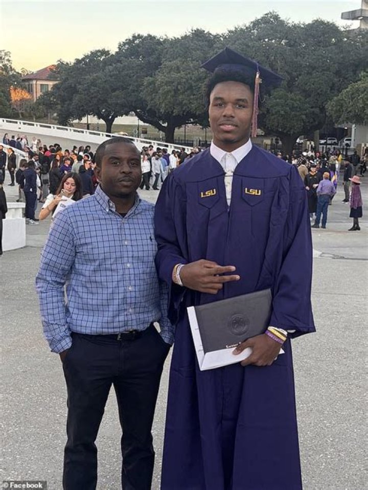 Steve Lacy Father, Mother, Parents, Ethnicity, Age, Wiki, Height, Net Worth