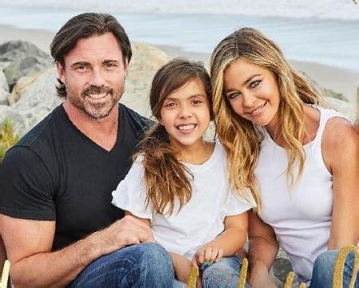 The RHOBH cast Denise Richards Biography, Net Worth, Husband, Daughters. ·