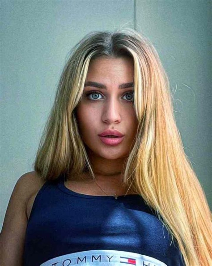 
Toni Valliere Height, Weight, Net Worth, Age, Birthday, Wikipedia, Who, Nationality, Biography 
