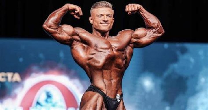 Urs Kalecinski: Bodybuilder Detailed Bio, Age, Birthday, & Height Insights and more