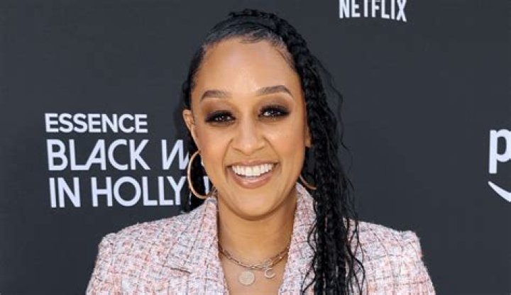 [VIDEO] Tamera Mowry Racist Tweets Actress Cries Over Cyber Bullying Hollywood Life