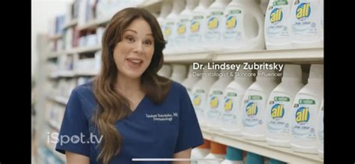 VivaBlog | Dr. Lindsey Zubritsky (webvideostar)