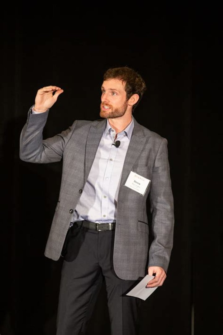 VivaBlog | Drew Hanlen - Bio, Age, Wiki, Facts and Family