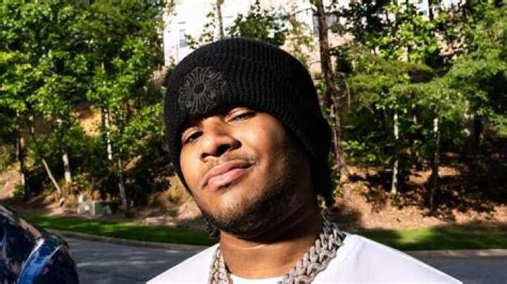 VivaBlog | Fanum - Bio, Age, Wiki, Facts and Family