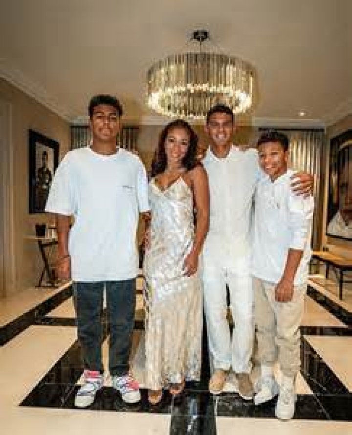 VivaBlog | Jose Silva - Bio, Age, Wiki, Facts and Family