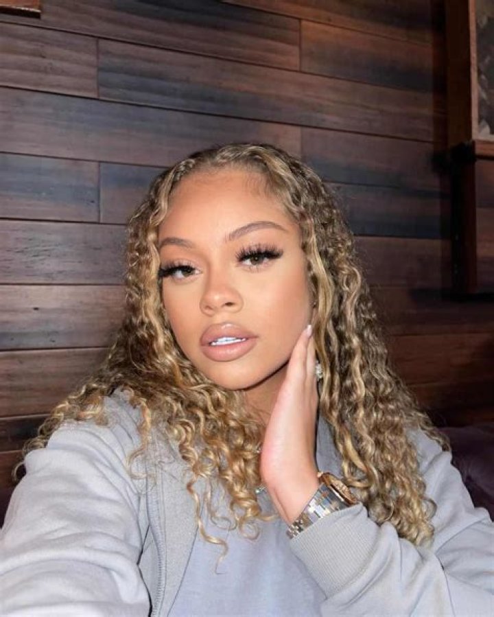 VivaBlog | Miss Mulatto - Bio, Age, Wiki, Facts and Family