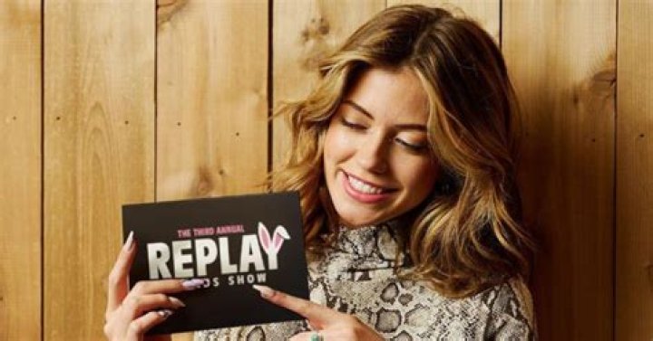 What Happened To Mia Star