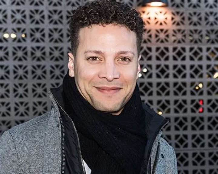 What Is Justin Guarini Net Worth ·
