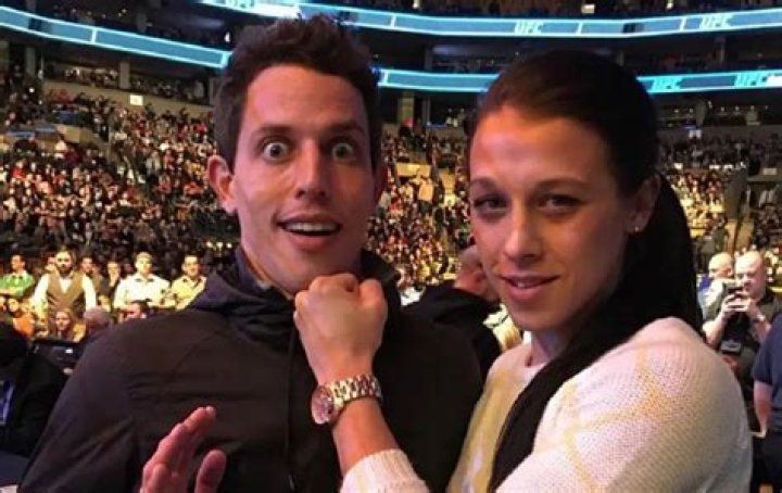 Who is American Comedian, Tony Hinchcliffe Wife? Marital Status & Their Seperation Rumors ·