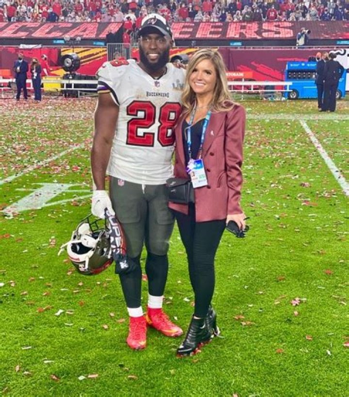 Who Is Kim Miale? Explore Her Wiki, Married Life, & Net Worth