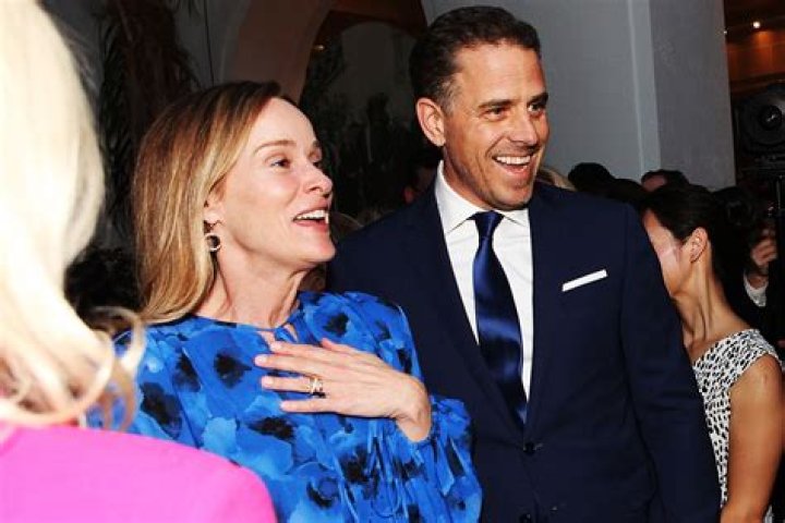 Who Is Lunden Roberts? Explore His Biography, Parents, Engagement, & Net Worth