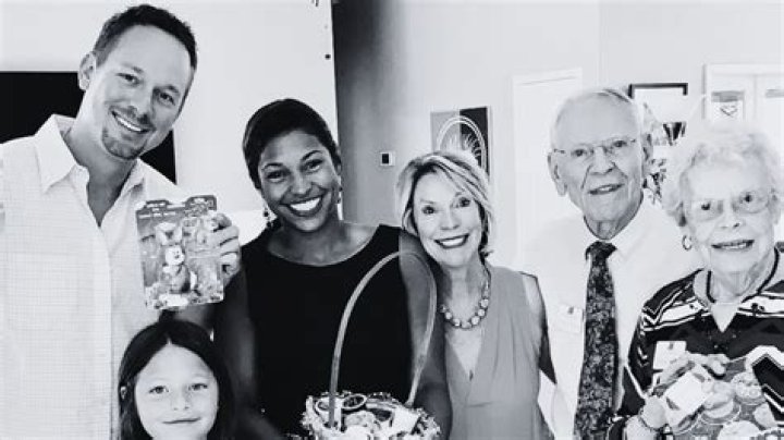 Who Is Mika Kleinschmidt? Wiki, Parents, Married Life